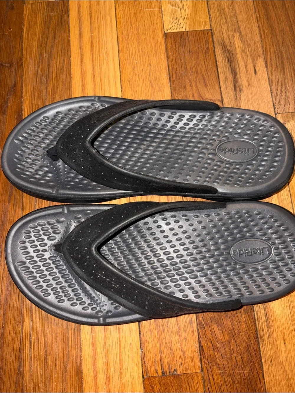 CROCS Men's Black Textured Comfort Flip-Flops